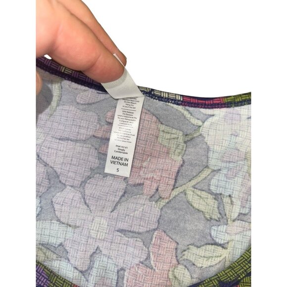 LULAROE Women's Size Small Lot of 3 Tees NEW WITH TAGS - Picture 8 of 16